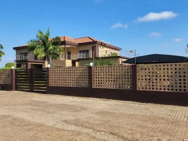 #1 - Casa para Venda em Maputo - Maputo