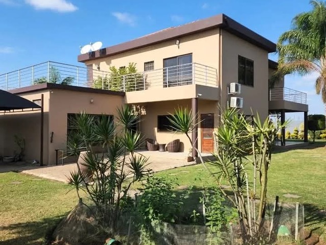 #1 - Casa para Venda em Maputo - Maputo