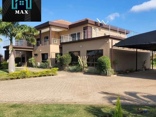 #1 - Casa para Venda em Maputo - Maputo - 1
