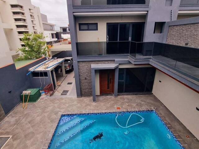 #30 - Casa para Venda em Maputo - Maputo
