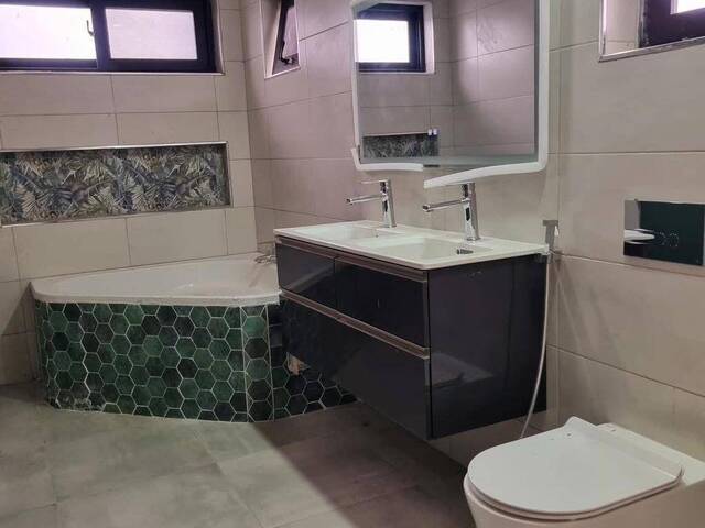 #30 - Casa para Venda em Maputo - Maputo