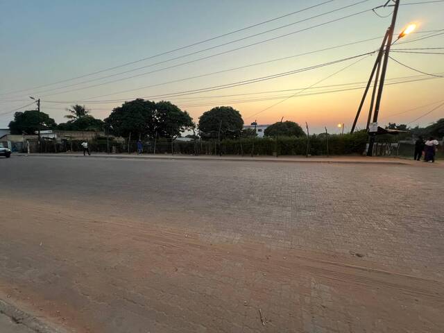 Terreno para Venda em Maputo - 5