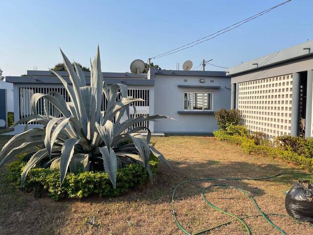 Venda em ALBAZINE - Maputo