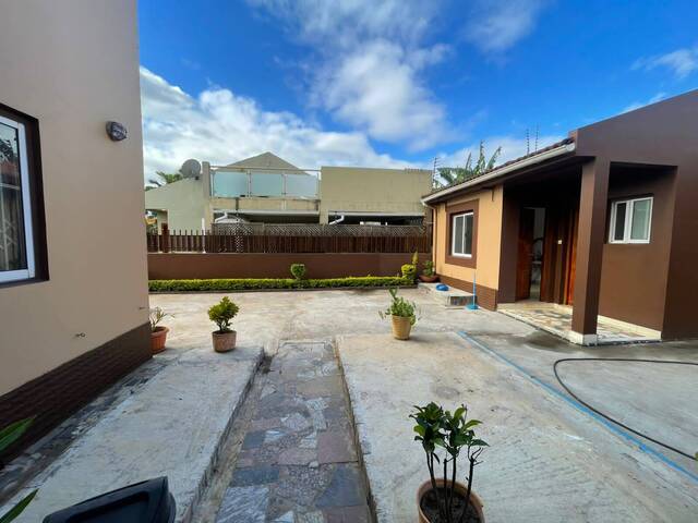 #79 - Casa para Venda em Maputo - Maputo