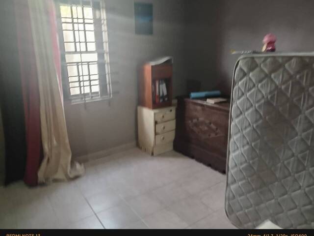 #98 - Casa para Venda em Maputo - Maputo