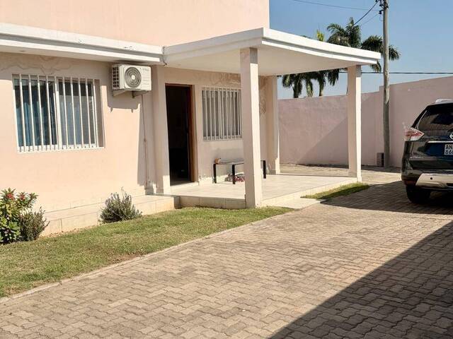 #112 - Casa para Locação em Maputo - Maputo