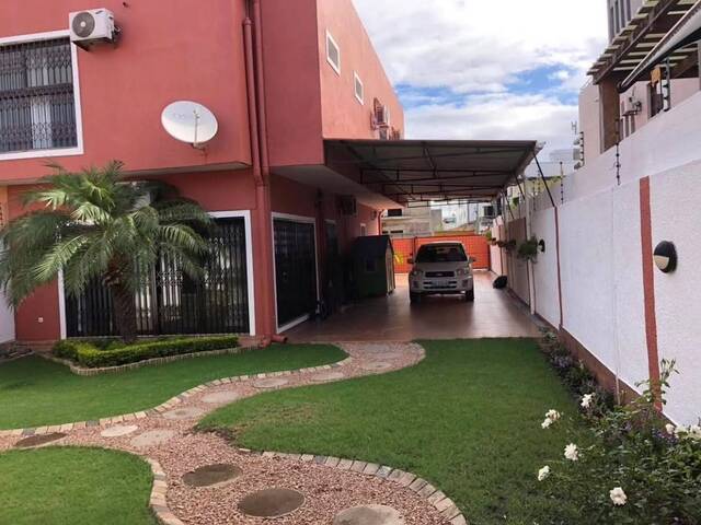 Casa para Arrendamento em Maputo - 2