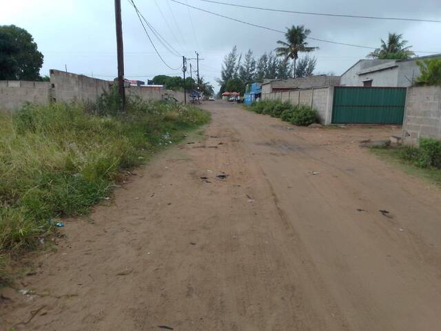 Terreno para Venda em Maputo - 4