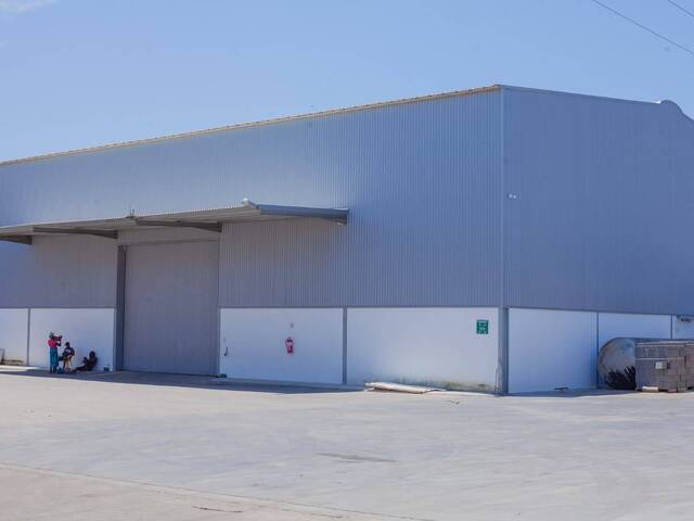 #230 - Sala para Venda em Maputo - Maputo