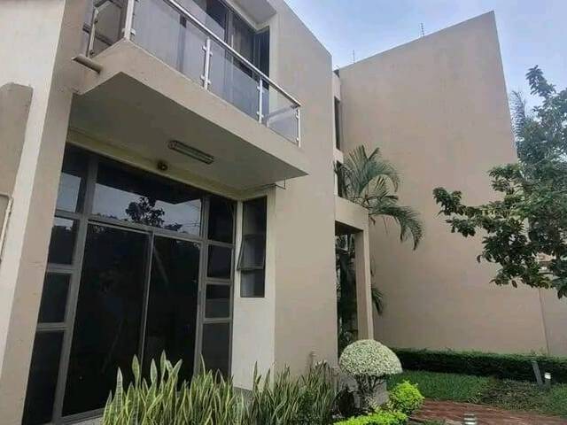 Venda em TRIUNFO - Maputo