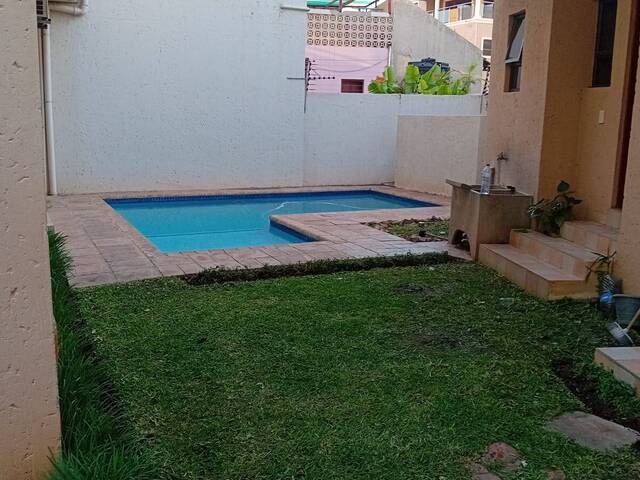 Casa para Arrendamento em Maputo - 4
