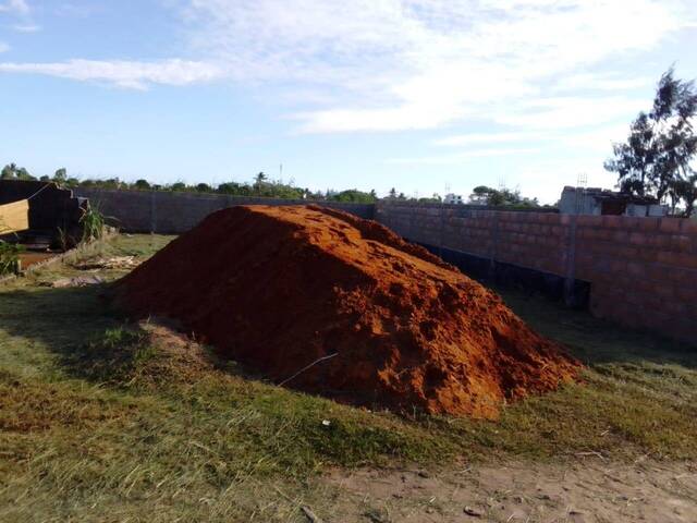 Terreno para Venda em Maputo - 2