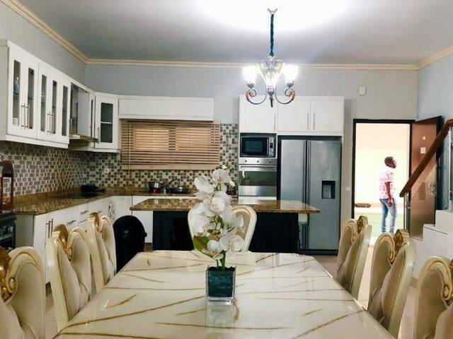 Apartamento para Arrendamento em Maputo - 3