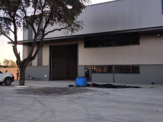 Sala para Venda em Maputo - 4