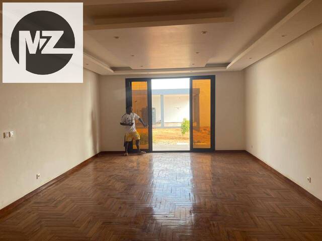 Apartamento para Arrendamento em Maputo - 5