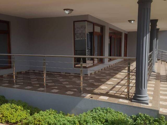 Casa para Arrendamento em Maputo - 3