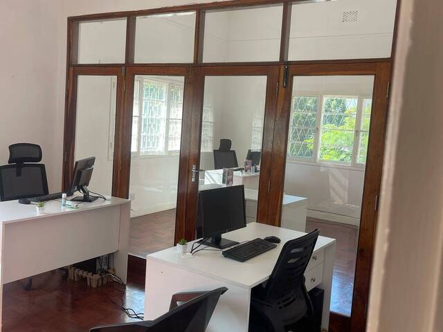 Sala para Venda em Maputo - 4