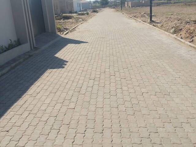 #660 - Terreno para Venda em Maputo - Maputo - 3
