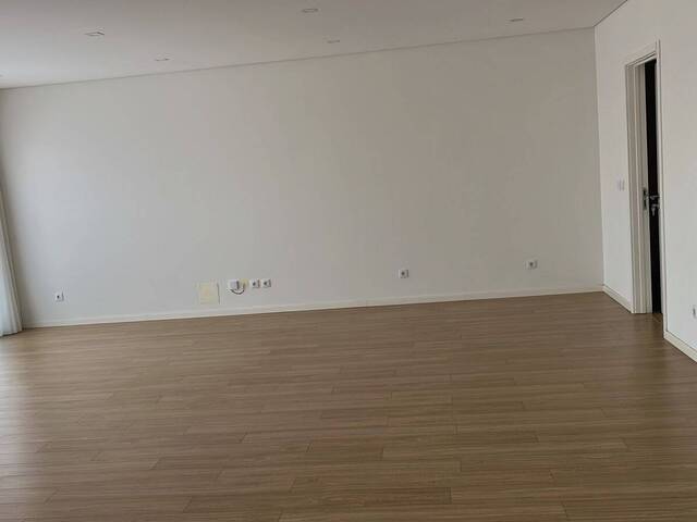 Apartamento para Arrendamento em Maputo - 2