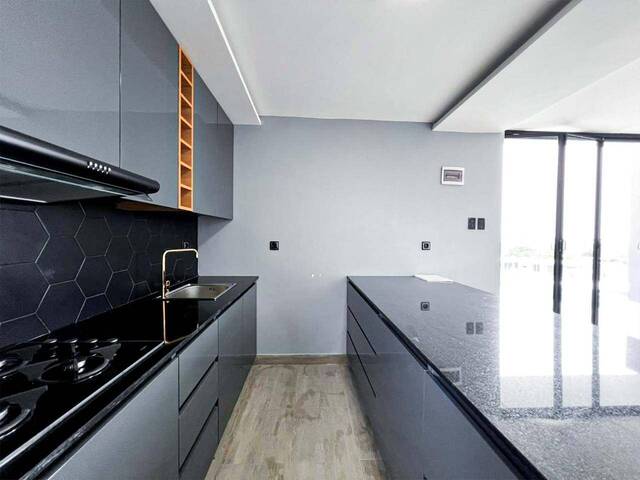 Apartamento para Arrendamento em Maputo - 5