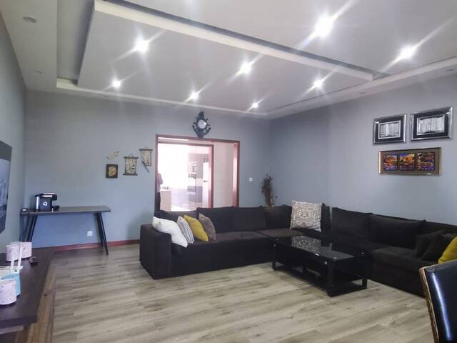 #934 - Casa para Venda em Maputo - Maputo - 2