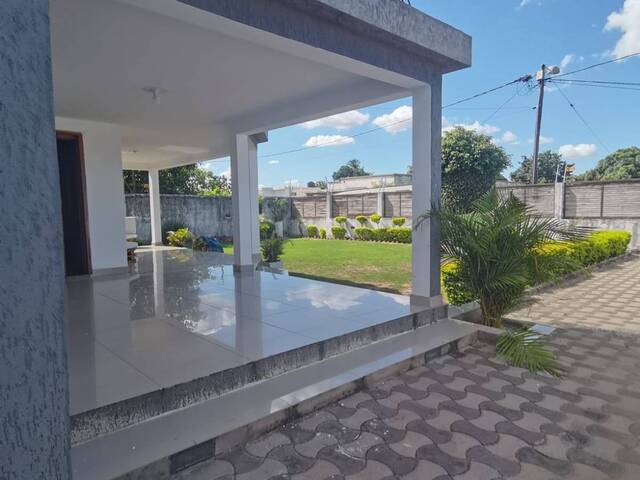 #934 - Casa para Venda em Maputo - Maputo - 1