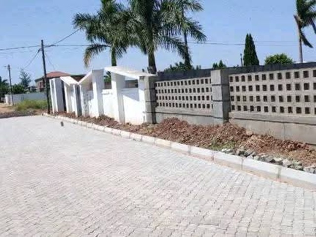 #960 - Terreno para Venda em Maputo - Maputo