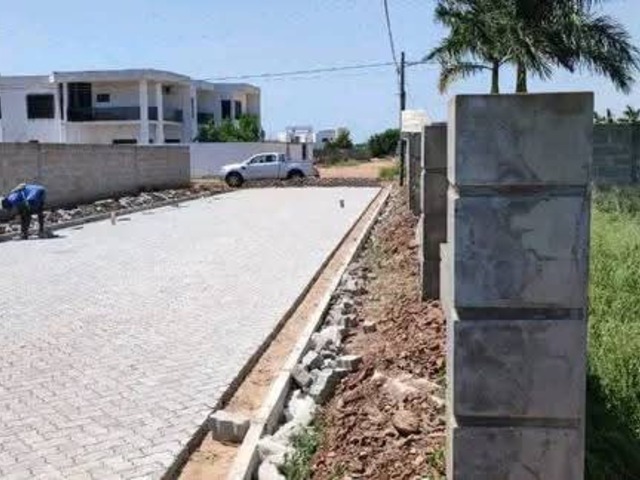 Terreno para Venda em Maputo - 5