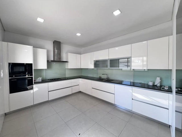 Casa para Arrendamento em Maputo - 2