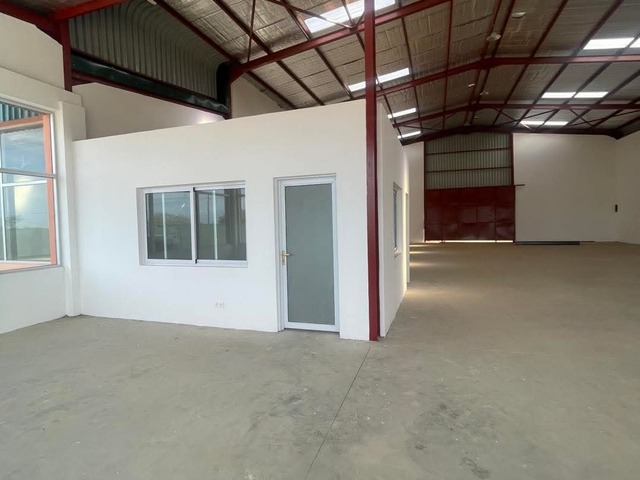 #985 - Depósito para Venda em Maputo - Maputo