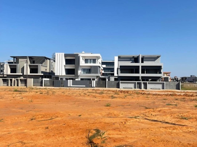 #1000 - Terreno para Venda em Maputo - Maputo