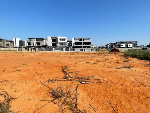 #1000 - Terreno para Venda em Maputo - Maputo