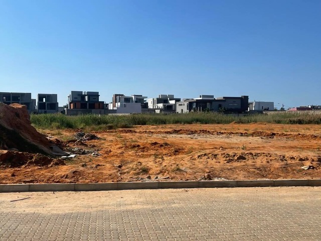 Terreno para Venda em Maputo - 5