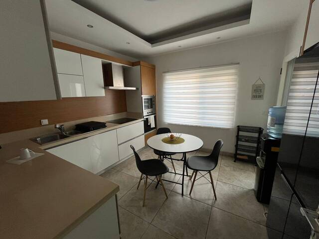 Apartamento para Arrendamento em Maputo - 2