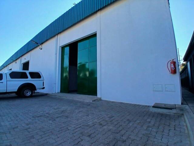 #1034 - Depósito para Venda em Maputo - Maputo
