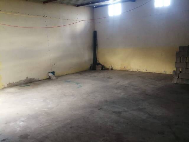 #1050 - Depósito para Venda em Maputo - Maputo