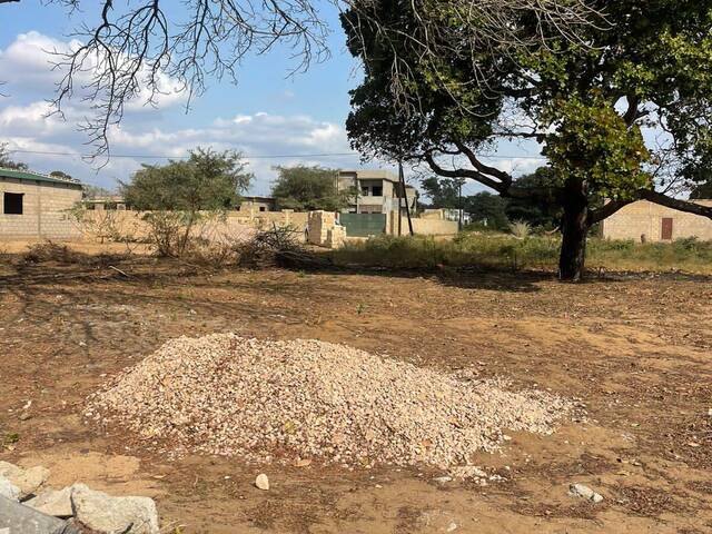 Terreno para Venda em Maputo - 5