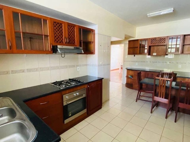 Casa para Arrendamento em Maputo - 4