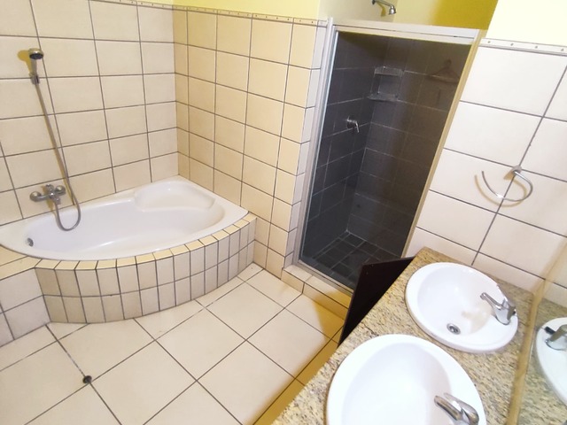 Apartamento para Arrendamento em Maputo - 4