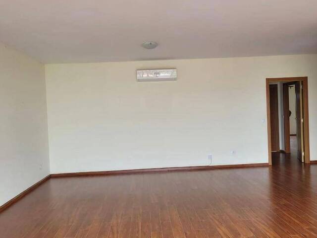 Apartamento para Arrendamento em Maputo - 5