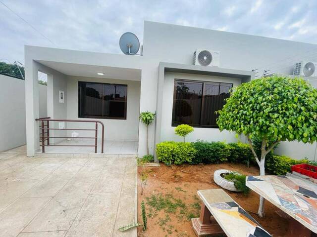 #1174 - Casa para Locação em Maputo - Maputo - 1
