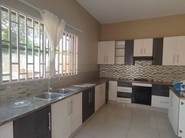 Casa para Venda em Maputo - 3