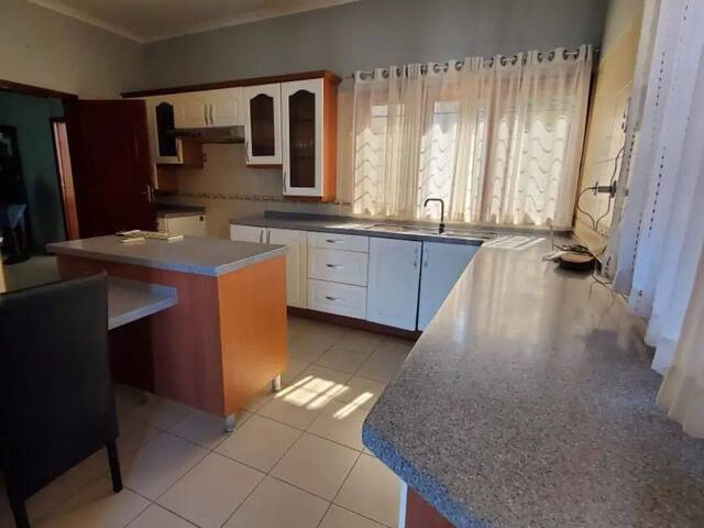Casa para Arrendamento em Maputo - 4