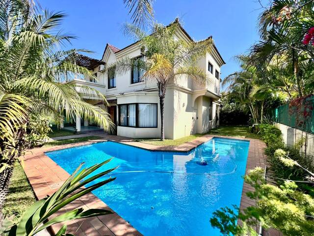 Casa para Arrendamento em Maputo - 2