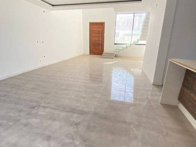 #1493 - Casa para Venda em Maputo - Maputo