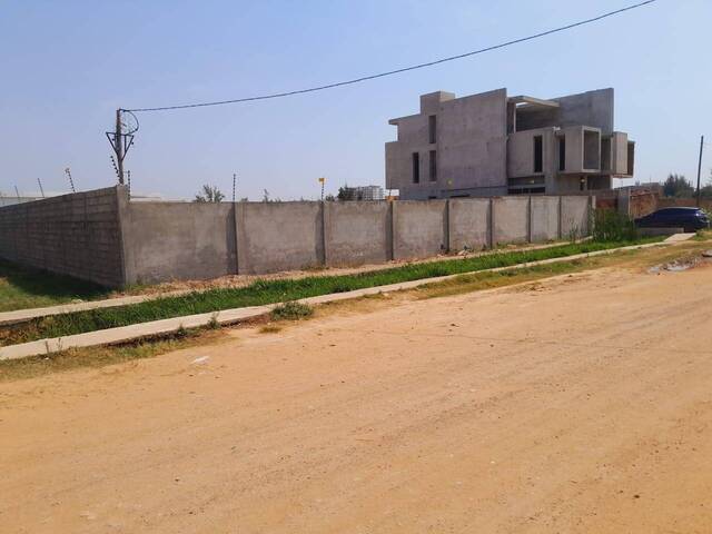 #1500 - Casa para Venda em Maputo - Maputo