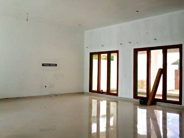#1507 - Casa para Venda em Maputo - Maputo
