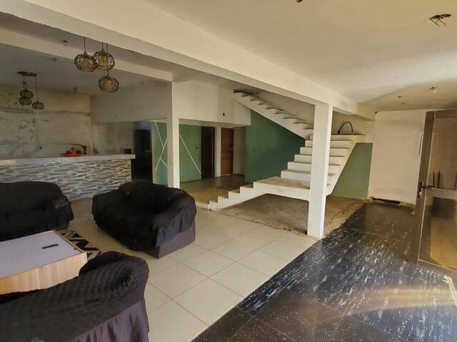 #1517 - Casa para Venda em Maputo - Maputo