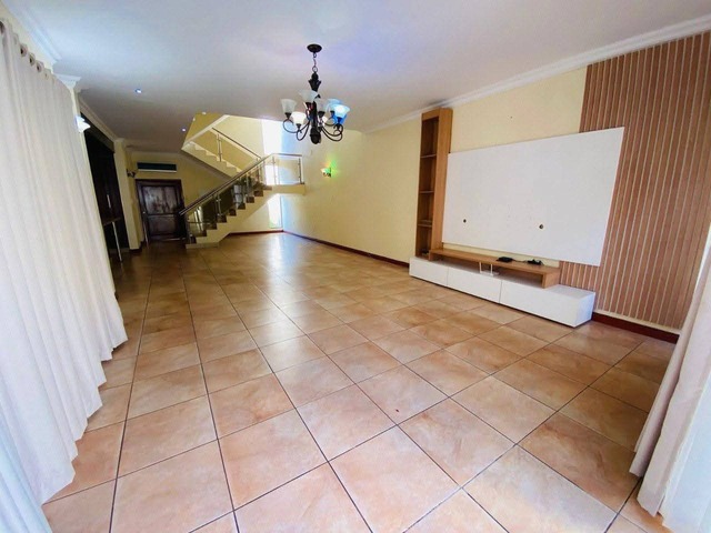 #1538 - Casa para Venda em Maputo - Maputo