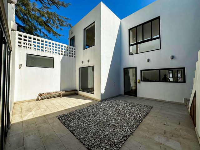 #1558 - Casa para Locação em Maputo - Maputo